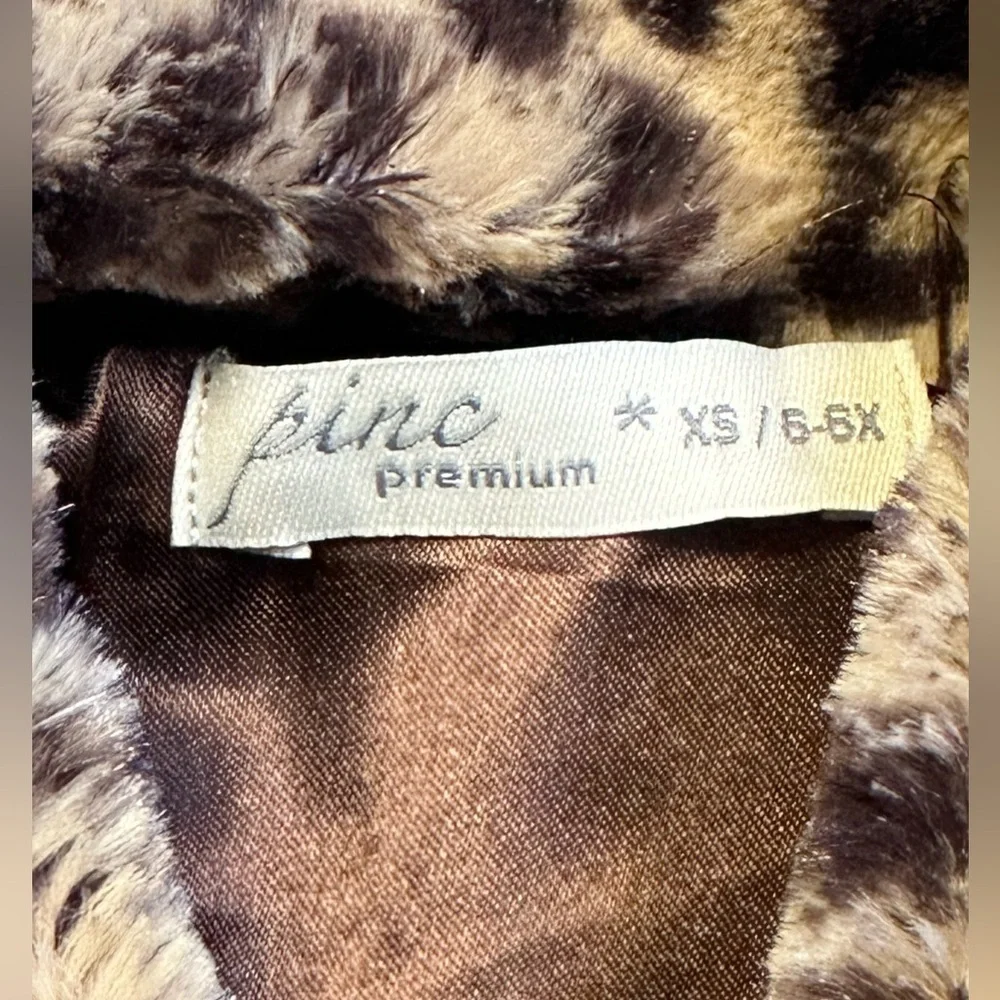 Pinc Premium LEOPARD FAUX FUR VEST One Button Silky feel Lining Girl size 6X